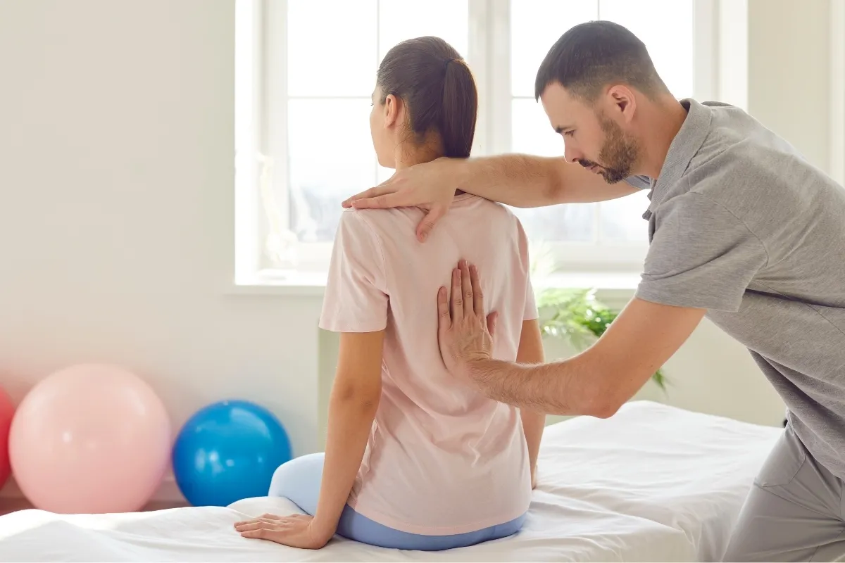 Spinal Manipulation In Reseda